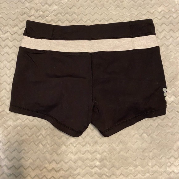 Shorts - Picture 2 of 2